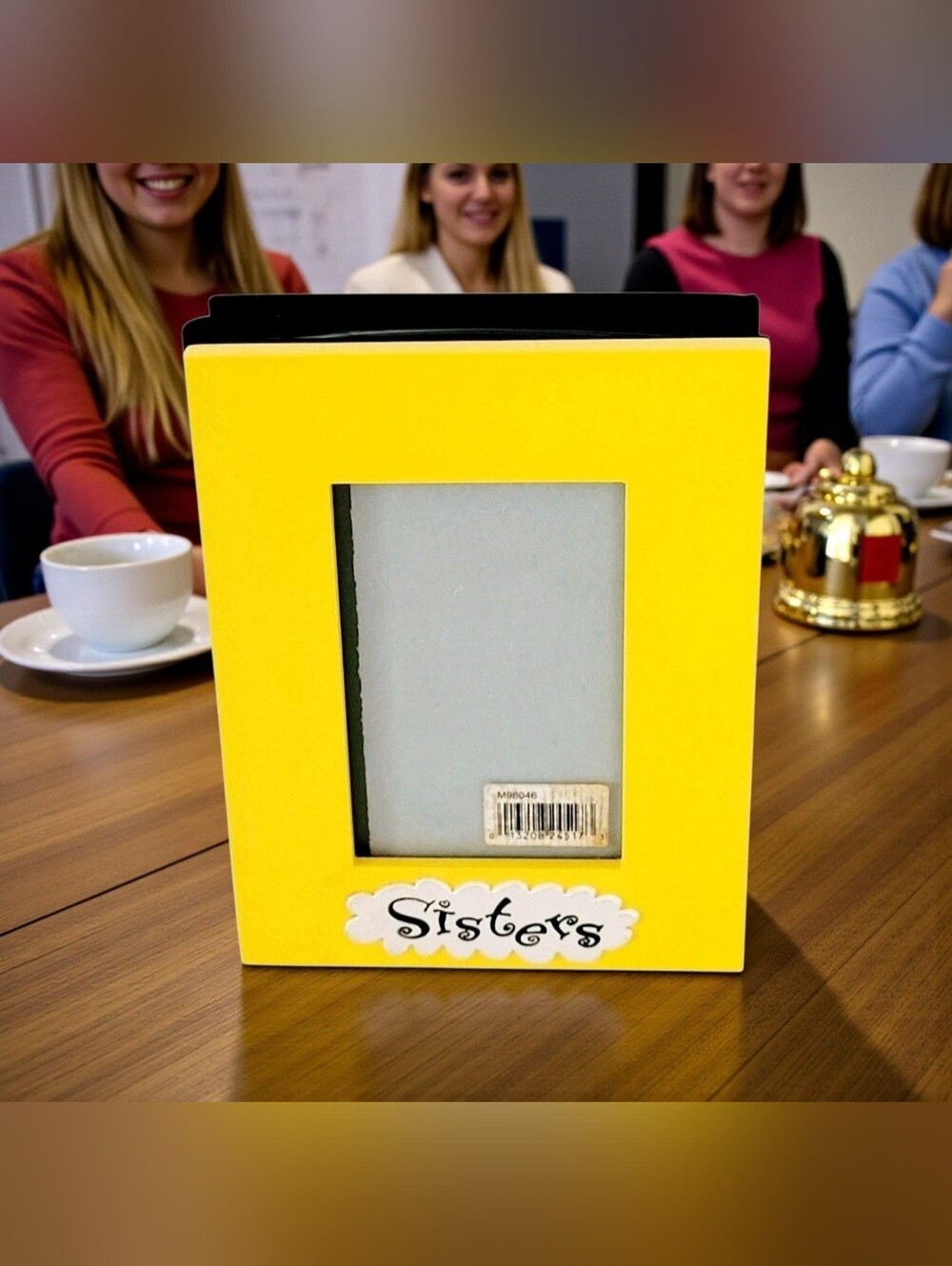BURNES Mini Max 4"X6" SISTERS Yellow/ Black Velvet Photo Album Holds 81 Pictures